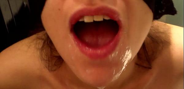  amateur girlfriend plays with a glass of cum